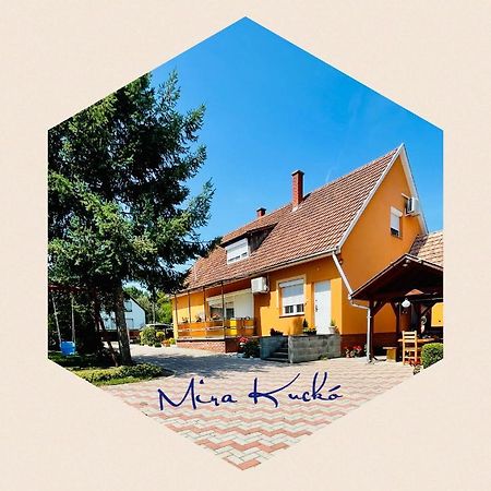 Ferienwohnung Mira Kucko Oreglak Exterior foto